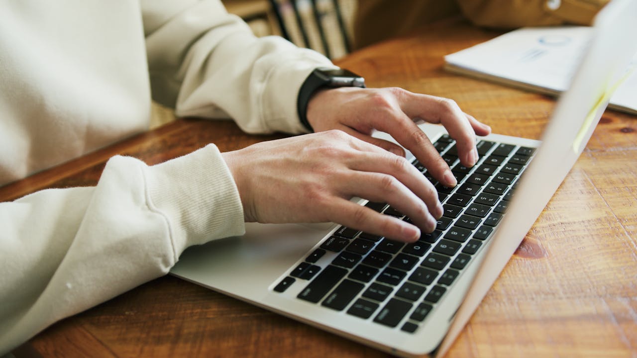 Avtalshanteringssystem från doCuro - säker digital signering och lagring av avtal online